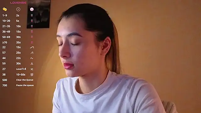 DarlaLike online show from March 22, 8:20 am