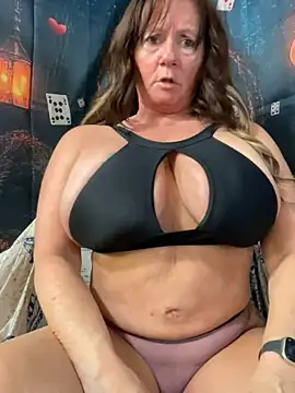 Lolli Jones online show from May 6, 10:36 pm