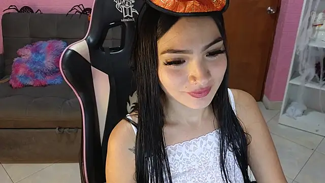 keity moon online show from October 29, 10:23 pm