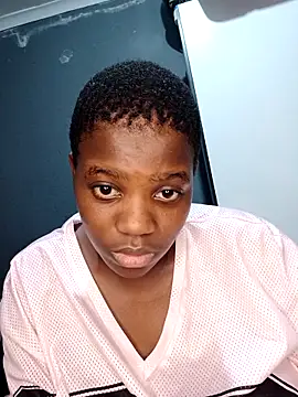 Bigchoccojugsxx online show from April 9, 8:36 pm