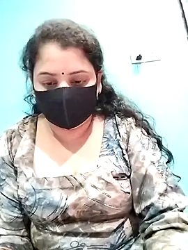 khanZaadii online show from May 6, 8:24 pm