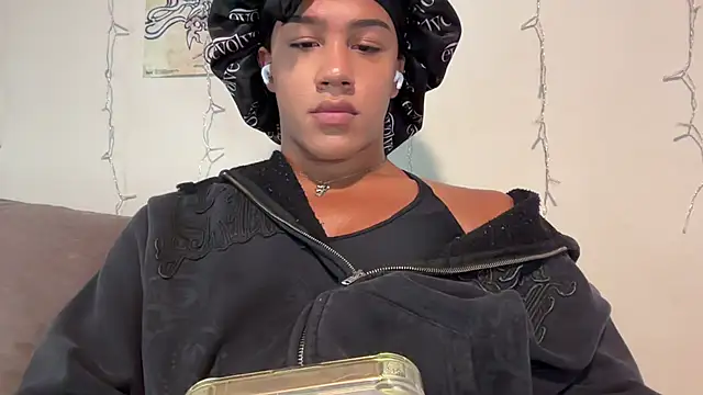 tsjaden777 online show from May 24, 5:34 pm