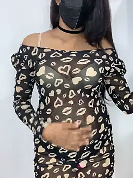 little shadow online show from November 25, 5:04 pm