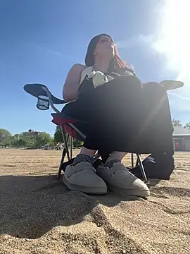 cadenfoxx111 online show from May 14, 9:42 pm