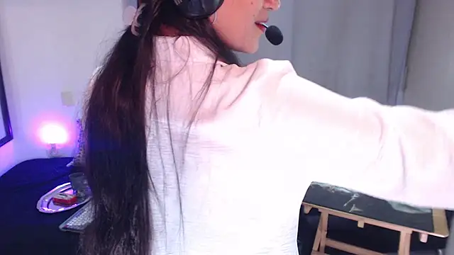 diosa78afrodita online show from March 31, 1:38 am