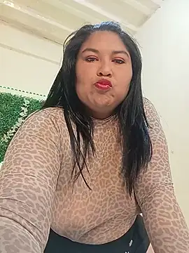 Marcela87 online show from May 19, 7:10 pm
