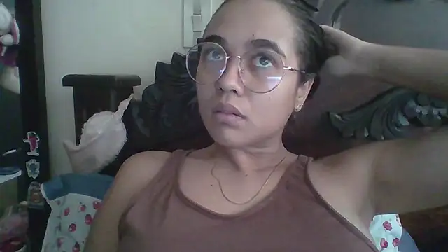 trianabell online show from November 7, 5:29 pm