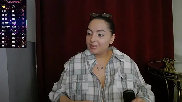 BustyAllyy online show from November 4, 9:20 pm