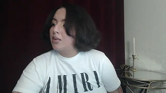 BustyAllyy online show from February 23, 9:14 pm