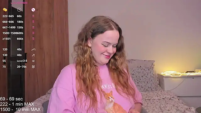 HANNA MONTANAS online show from November 6, 5:52 pm