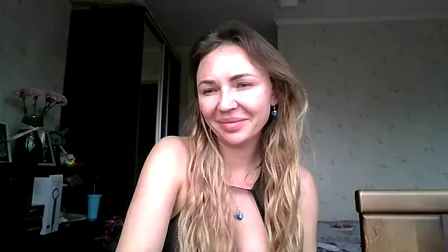 AngelinaLove28 online show from November 3, 7:34 am