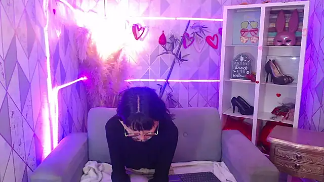 charlottemoonxz online show from November 13, 7:46 pm