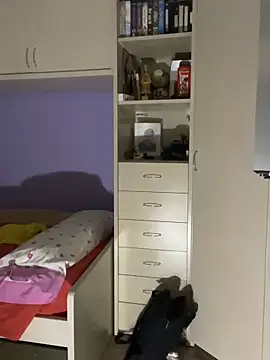 Kamaleonix online show from September 19, 9:25 pm