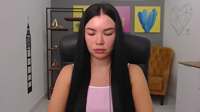 MadisonGomes online show from November 12, 10:46 am