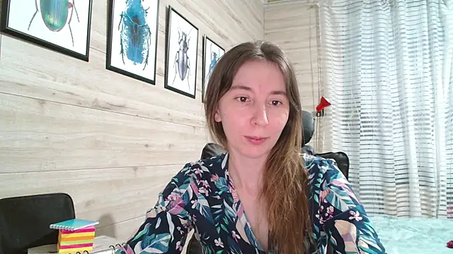 Wowpornoo online show from May 26, 4:39 pm