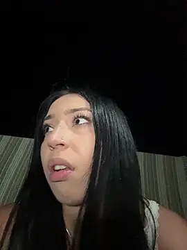 KimArts online show from April 27, 7:55 pm