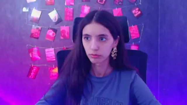 Aishell  online show from March 27, 12:17 pm