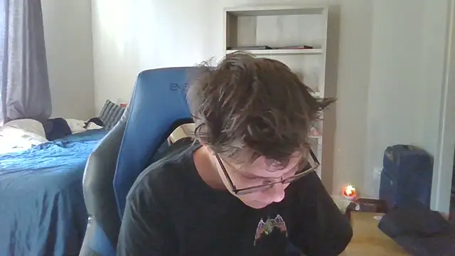 Snapshot of KaliSnow199623 chatting on September 22, 11:47 pm KaliSnow199623 online show from September 22, 11:47 pm