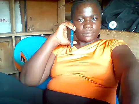 missarpie online show from May 31, 8:09 am