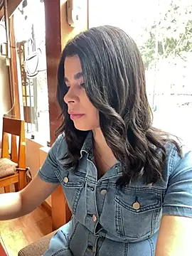 Leah Honey26 online show from May 10, 3:03 pm