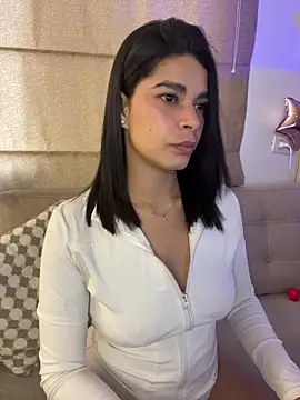 Leah Honey26 online show from February 12, 10:55 pm