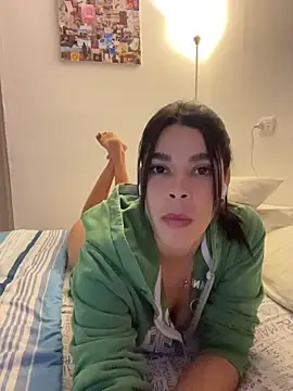 Leah Honey26 online show from April 8, 11:18 pm