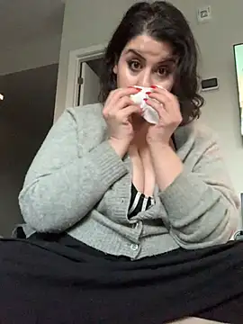 holyeroticss online show from April 8, 11:40 pm