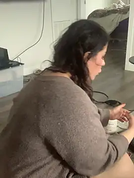 holyeroticss online show from April 5, 11:15 pm