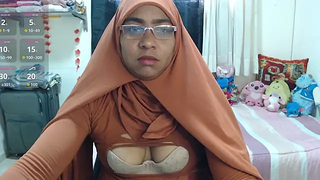 Aaliyah brown online show from November 3, 3:16 pm