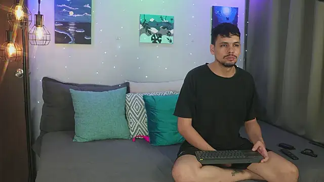 Cleoanubis- online show from November 9, 7:15 am