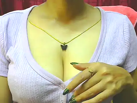 Snapshot of ishmita99 chatting on September 19, 10:25 am ishmita99 online show from September 19, 10:25 am