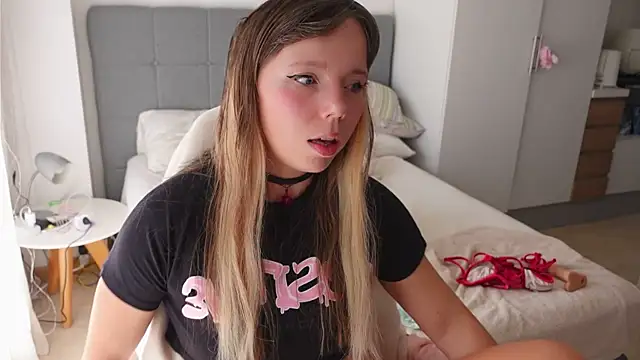 Ayra Lust online show from January 17, 8:27 pm