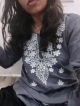 Simaran bhabhi online show from May 3, 12:47 am
