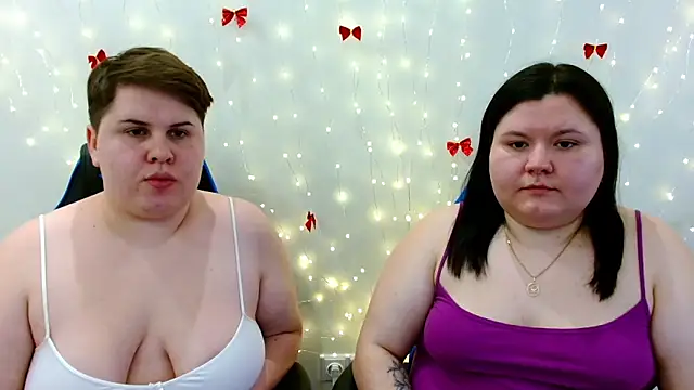 BeckyAndHellen online show from January 8, 2:54 pm