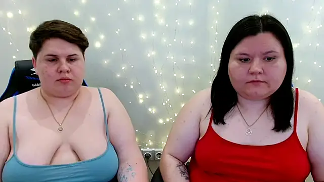 BeckyAndHellen online show from May 20, 6:38 pm