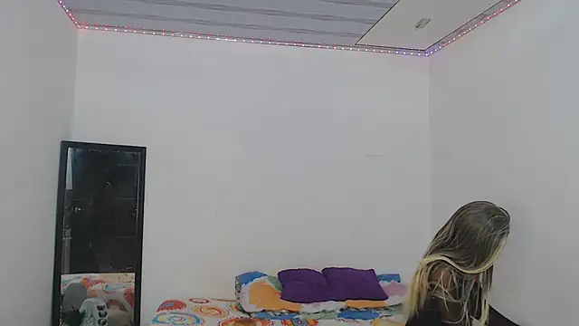 big girl21cm online show from May 27, 12:43 am