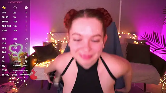 CarolinaDia online show from April 26, 7:55 pm