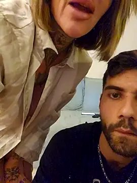 YourMommyBlair online show from November 25, 3:58 pm