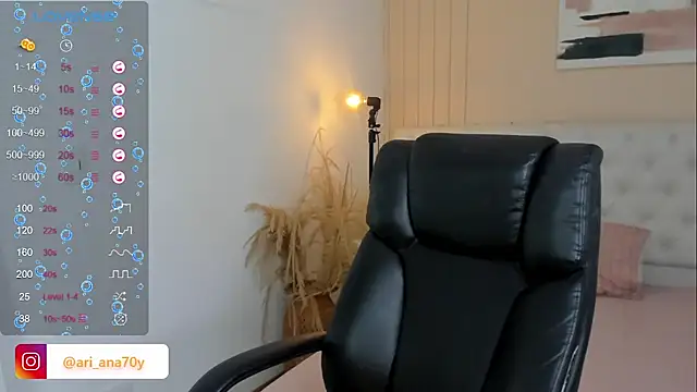 LOISE-XX online show from February 19, 7:41 am