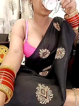 Divya girl online show from November 1, 5:39 pm