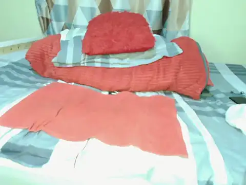 HoLy-ViRgiN online show from October 10, 4:23 pm