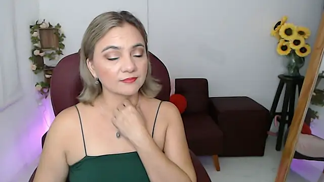 ana milf online show from May 25, 3:11 pm