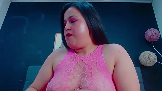 mia xx1 online show from November 13, 5:06 am