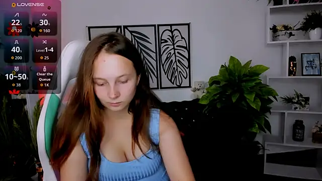 Snapshot of Ketrin_n_ chatting on September 20, 9:29 am Ketrin n online show from September 20, 9:29 am