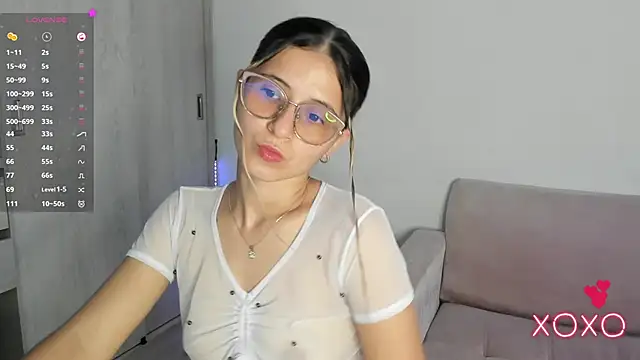 Snapshot of Lilacutte_ chatting on September 26, 10:18 pm Lilacutte online show from September 26, 10:18 pm