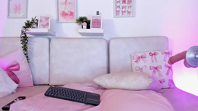 Malka Burning online show from October 14, 8:44 pm