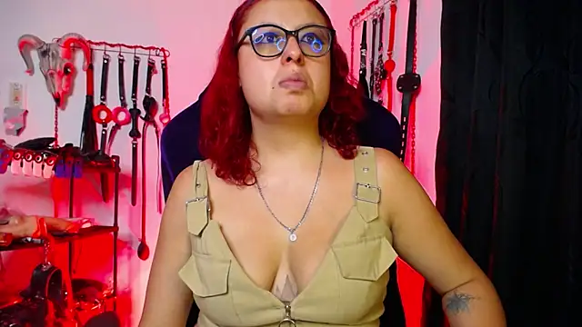 slave Rubi online show from May 25, 2:10 am