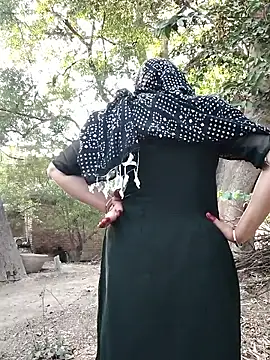 Miss Ayesha online show from May 15, 1:03 pm