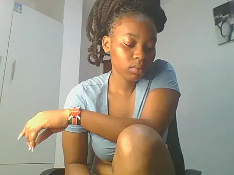  Becky002 online show from May 16, 10:36 am