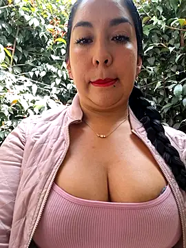 Bella keny online show from December 2, 6:21 pm